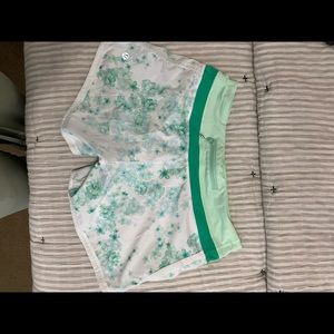 Lululemon lined shorts